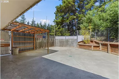 3290 Ocean Blvd, Coos Bay, OR 97420 - Photo 35