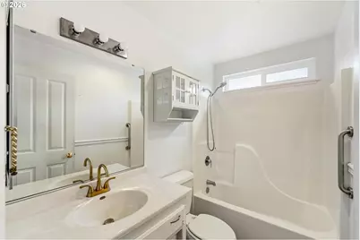 543 Chicago Ave SE, Bandon, OR 97411 - Photo 15
