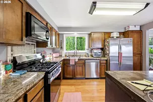 920 SW Cherry Park Rd, Troutdale, OR 97060 - Photo 11