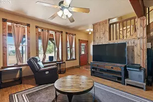 50251 Bennett Ln, Medical Springs, OR 97814 - Photo 11