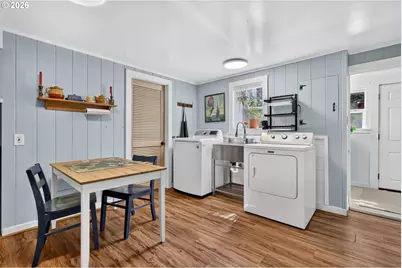 8625 SW 10th Ave, Portland, OR 97219 - Photo 25