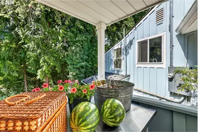 8625 SW 10th Ave, Portland, OR 97219 - Photo 37