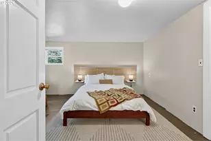 8625 SW 10th Ave, Portland, OR 97219 - Photo 31