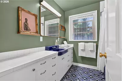 8625 SW 10th Ave, Portland, OR 97219 - Photo 15