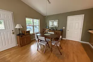 410 May St, Hood River, OR 97031 - Photo 9