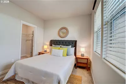 16417 NW Chadwick Way #302, Portland, OR 97229 - Photo 11