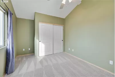 9126 SE Ash St, Portland, OR 97216 - Photo 21