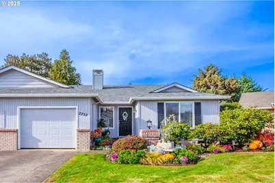 2752 Dayna Ln, Eugene, OR 97408 - Photo 1