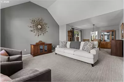15611 Partridge Dr, Lake Oswego, OR 97035 - Photo 5