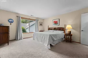 15611 Partridge Dr, Lake Oswego, OR 97035 - Photo 17