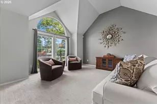 15611 Partridge Dr, Lake Oswego, OR 97035 - Photo 3