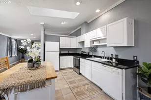 1141 32nd Ct, Sweet Home, OR 97386 - Photo 13