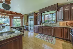 45871 Goodpasture Rd, Vida, OR 97488 - Photo 17