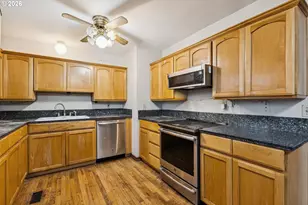 597 S Fawn St, Cornelius, OR 97113 - Photo 9