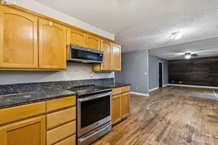 597 S Fawn St, Cornelius, OR 97113 - Photo 11