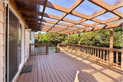 12837 NE Morris St, Portland, OR 97230 - Photo 29