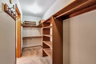 11547 SW 56th Pl, Portland, OR 97219 - Photo 35