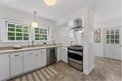 6610 SE Stark St, Portland, OR 97215 - Photo 19