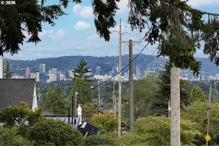 6610 SE Stark St, Portland, OR 97215 - Photo 9