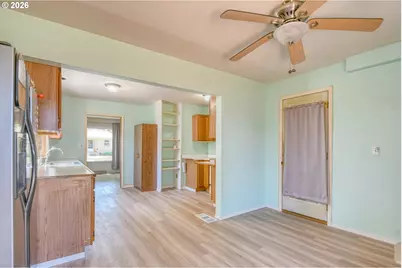 433 E Darwin St, Athena, OR 97813 - Photo 9
