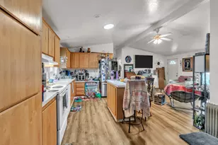 4353 Lemon St NE, Salem, OR 97305 - Photo 13