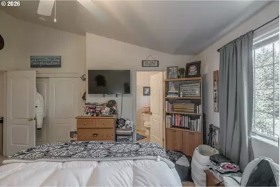 1036 9th St, Florence, OR 97439 - Photo 45