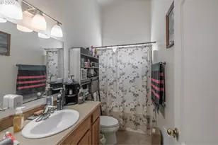 1036 9th St, Florence, OR 97439 - Photo 39