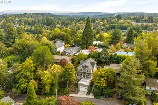 1722 SW Custer St, Portland, OR 97219 - Photo 43