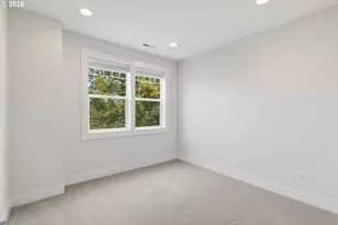 1722 SW Custer St, Portland, OR 97219 - Photo 27