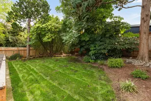 1722 SW Custer St, Portland, OR 97219 - Photo 37