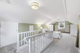 6123 NE Halsey St, Portland, OR 97213 - Photo 23