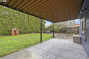 6123 NE Halsey St, Portland, OR 97213 - Photo 39