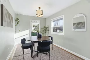 6123 NE Halsey St, Portland, OR 97213 - Photo 11