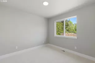 15915 SW Bluewater Ter, Tigard, OR 97224 - Photo 23