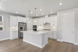 15915 SW Bluewater Ter, Tigard, OR 97224 - Photo 9