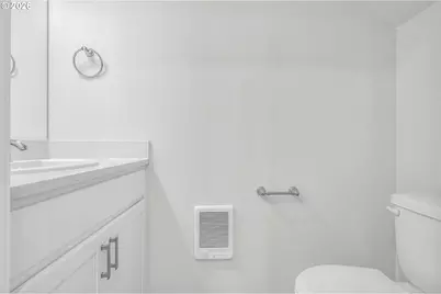9261 E Burnside St, Portland, OR 97216 - Photo 9