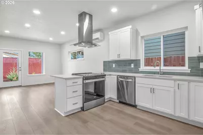 9261 E Burnside St, Portland, OR 97216 - Photo 7