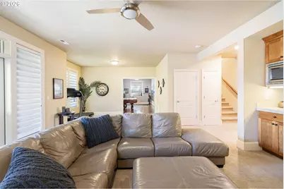 16909 SW Marcile Ln, Beaverton, OR 97007 - Photo 41
