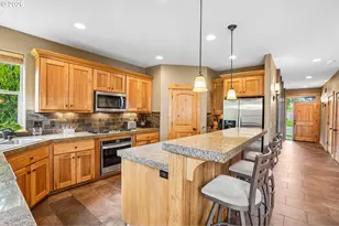 286 SE Condor Dr, Gresham, OR 97080 - Photo 15