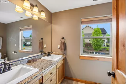 286 SE Condor Dr, Gresham, OR 97080 - Photo 17