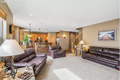 286 SE Condor Dr, Gresham, OR 97080 - Photo 9