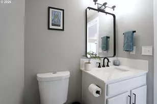 7041 NE 55th St, Vancouver, WA 98661 - Photo 17