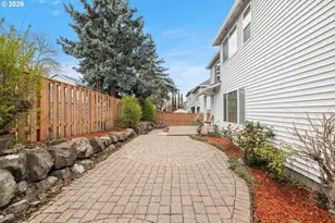 16614 NW Tucson St, Beaverton, OR 97006 - Photo 35