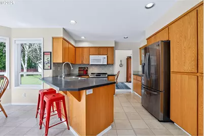 2109 N Nugget Ln, Newberg, OR 97132 - Photo 11