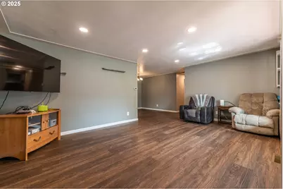 4845 Coloma Dr SE, Salem, OR 97302 - Photo 5