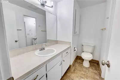 8216 SW Steve St, Tigard, OR 97223 - Photo 25