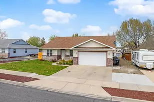 880 F St, Baker City, OR 97814 - Photo 27
