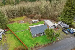228 Holcomb Spur Rd, Kelso, WA 98626 - Photo 3
