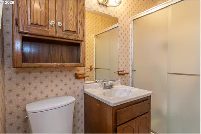 1834 NW Finch Ct, Roseburg, OR 97471 - Photo 19