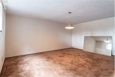 1834 NW Finch Ct, Roseburg, OR 97471 - Photo 31